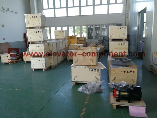 ألة الجر بدون عجلات 320 - 400 كجم الحمل 0.3 - 1.0m / S السرعة 3000 كجم الحمل الثابت
